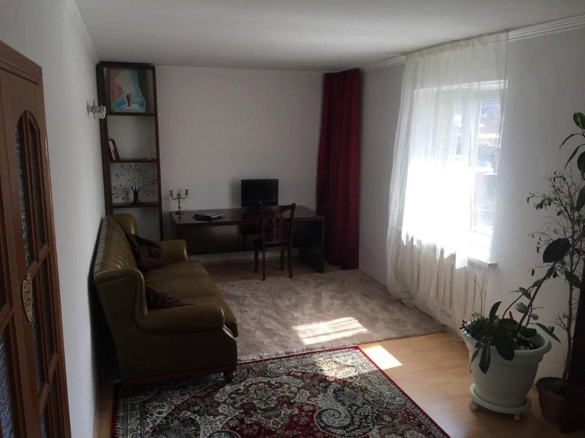 On Maksimova 9 Guest house Almaty